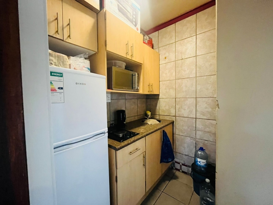 1 Bedroom Property for Sale in Brandwag Free State